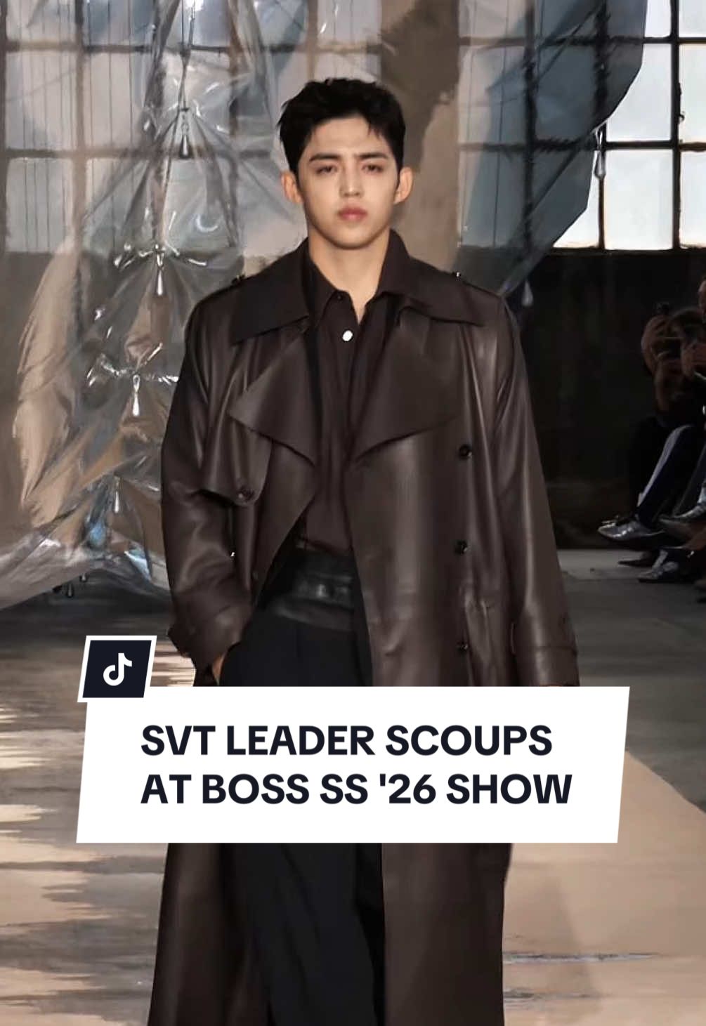 don't sleep 자지마 girllll we ain't sleeping on @SEVENTEEN #SCOUPS owning the runway at @BOSS SS '26 😩 ENCORE PLEASE! ☝🏻  #SCoups #SCoupsSeventeen #SCoupsEdit #SCoups17 #SeventeenSCoups#SCoupsSVT #SVT #SeventeenEdit #ChoiSeungcheol #최승철 #에스쿱스 #BOSS #BOSSSS26 #MFW #SCoupsxMFW #SCoupsxBOSS #FZINE