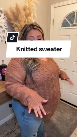 #plussizeknittedsweater #falllooks #winterlooks #everydayclothes #businesscasusloutfit