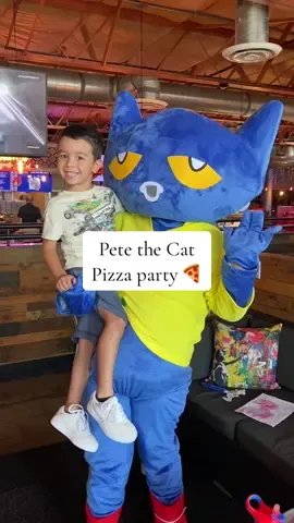 Pete the Cat pizza party 🍕🎉 #homeschoollife #homeschoolmom 