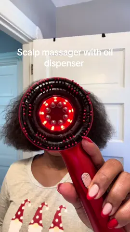 Scalp massager with red light and oil dispenser #scalpcare #haircare #scalpmassager #scalpmassagerforhairgrowth 