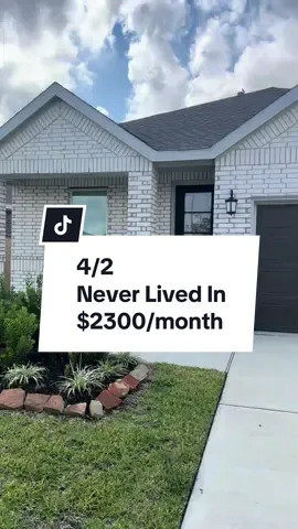 Looking to Rent In Houston! Check This Out!! 4 Bedroom 2 Bath $2300 a month #houstonrentals #movetohoustontx #houstonliving #movetokaty 