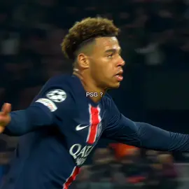 No problem 🤝 . . . .#psg #barcelona #championsleague #goviral #footballedit 