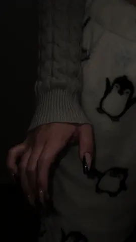 Feel it :) #foryou #fy #viral #wlw #womanhands 