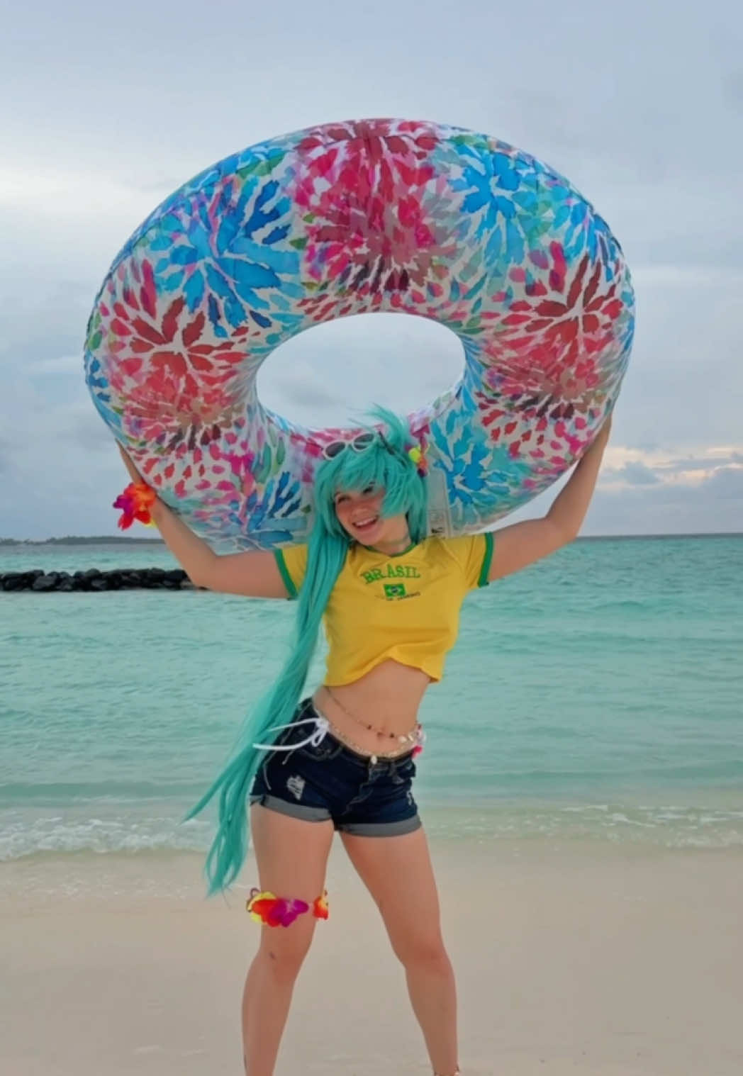 Yes we can 🫶🏻 #miku #mikuhatsune #mikuhatsunecosplay #vocaloid #vocaloidcosplay 