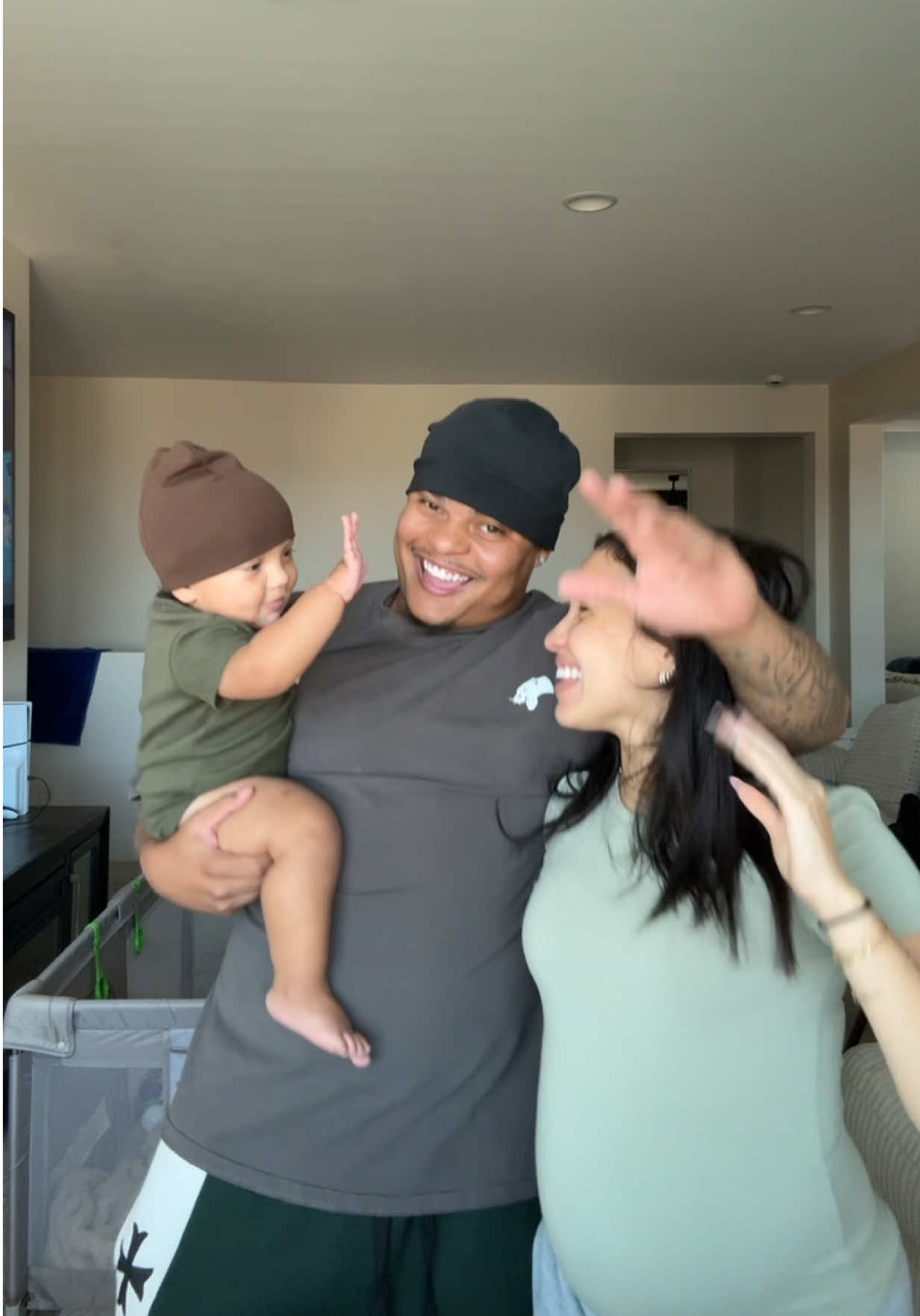 Not him dancing 😂😂❤️ @Zaza @Sachi 🌸 #zaza #babies 
