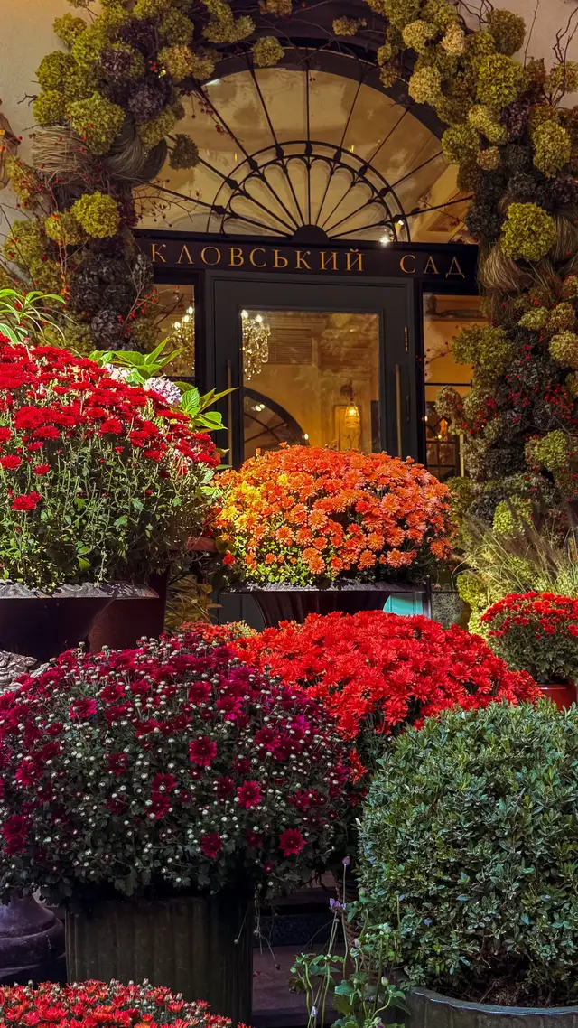 📍 Кловський узвіз, 11 #kyiv #київ #київмоїмиочима #нетиповийкиїв #кудипітикиїв 