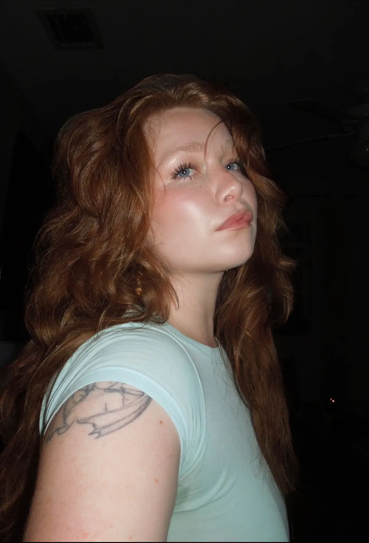 hi :) 