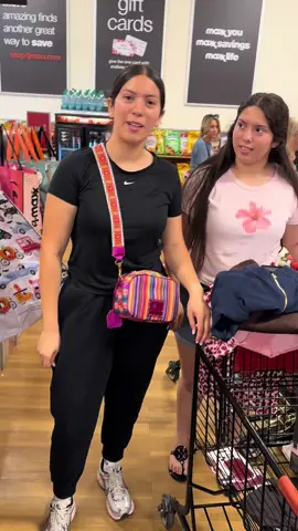 Nos fuimos a la tj max para comprar unas cositas🥰 #chimoyfam #fyp #tjmaxx #shopping #girls #foryoupage @Chimo @Chimo 