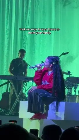 Hearing yall sing this🥹🥹 #flowers #concert #newmusic #tour #sadsong 