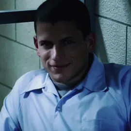 very much sexy… ib @Fgoes  #michaelscofield #wentworthmiller #prisonbreak #fyp #foryoupage 