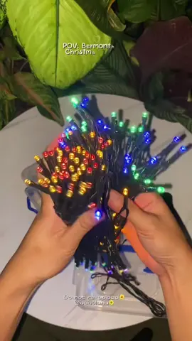 Damang dama na natin ang pasko 🙈🎄🎇 #solarchristmaslights #fypシ゚ #fyp #christmaslight #waterproof 