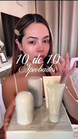Probando el skincare de @rhode skin 😍✨ AMEEEEE   Si ya lo han probado díganme si les saco granitos o no (aún que yo siento que no 🤭)  #paratii #skincare #rhode #haileybieber #rhodeskin 
