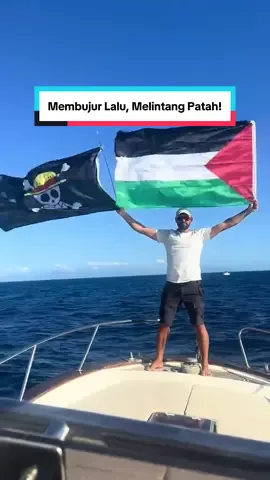 Walau apa jua cabaran dan halangan di hadapan, semoga Allah permudahkan urusan kami Global Sumud Flotilla ini. Pelayaran misi bantuan kemanusiaan ke Gaza tetap diteruskan. #humanity #gaza #palestine #peace #fyp 