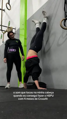 A melhor sensação do mundo é aprender algo que vc achou que nunca conseguiria!!!! ✨💖😎 #crossfit #crossfitgirl #hspu #fyp #vaiprofycaramba 