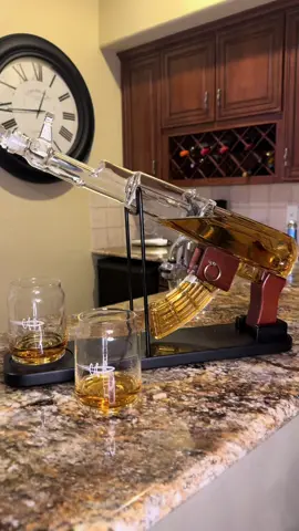 Bold. Classy. Unforgettable. 🥃 The Kollea Whiskey Gun Decanter is the perfect gift for dads, husbands, boyfriends — or any true whiskey lover. Comes with grenade glasses + premium gift box 🎁@Kollea  #WhiskeyLovers #MensGifts #WhiskeyDecanter #HomeBar #HolidayGift