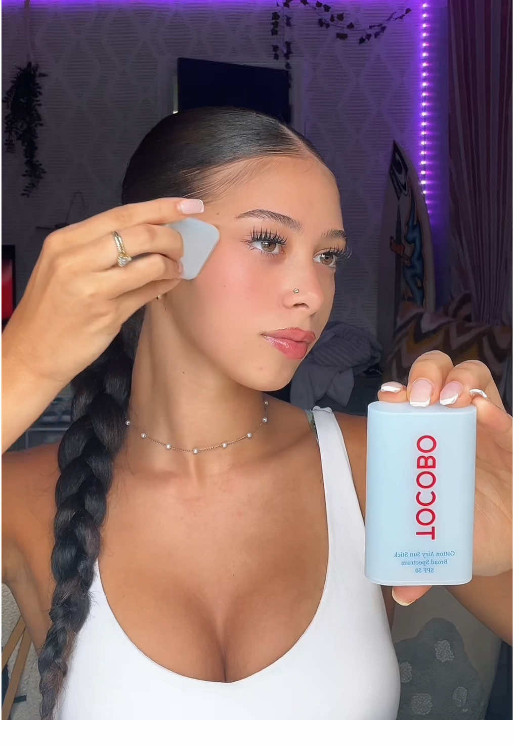 Stay fresh & protected with @TOCOBO US Cotton Airy Sun Stick !! ☁️ #tocobo #tocobosunstick #sunscreen #spf #skincaretips 
