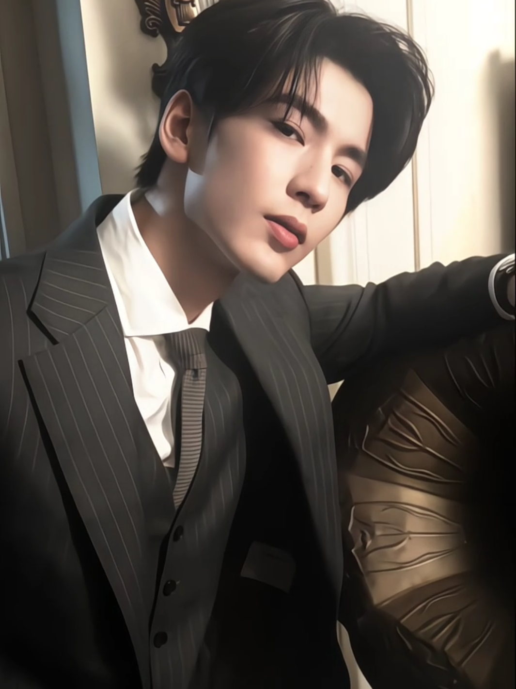ganteng nya nembus ke mimpi 🏃🏻‍♀️  ib + cr : @clarx_am4 #zhanglinghe #actorchinese #张凌赫 #fypage 