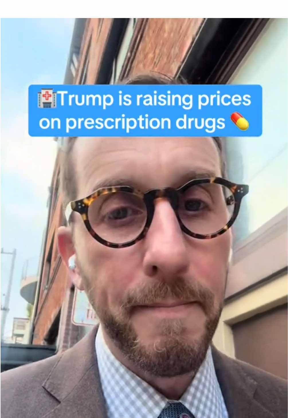Trump’s tariffs are making everything more expensive, including prescription drugs. He’s now doubling the cost of the medicine people need to stay healthy if even to survive. In California, we’re going in the opposite direction: We’re moving toward manufacturing our own lower cost drugs & I have bills on the Governor’s desk to cap insulin copays at $35 a month & to crack down on abusive practices by drug middlemen (PBMs) that jack up drug costs. We need to tackle the affordability crisis & fixing our healthcare system is a big part of that effort. #healthcare #tariffs #insulin #politics #fyp
