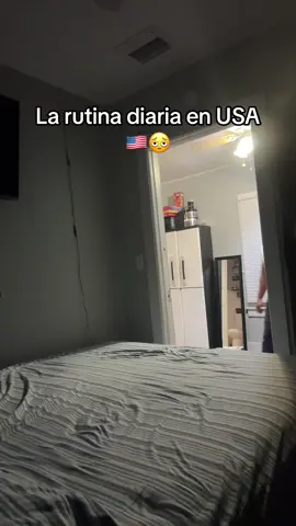 Todo sea por el terreno 🫩🇺🇸 #humor #latinosenusa #vidaenusa #sueñoamericano🇺🇸❤️🙏🏼🥺 #trabajo 