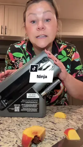 This deal on @Ninja Kitchen knife set is unreal. #knife #ninjaknife #tiktokshopfalldealsforyou #tiktokshopblackfriday #tiktokshopcybermonday 