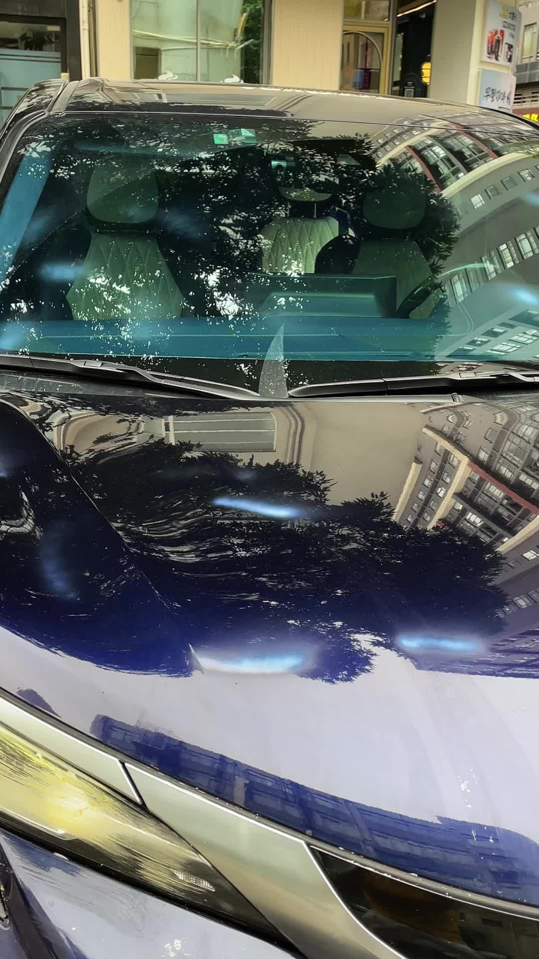 Tu coche se ve viejo porque no lo proteges. ¡-50% por tiempo limitado! #windshieldcleaner #carwax #carcleaningkit #drytexturizingspray #paintprotectionfilm #carcareessentials #premiumdetailing #touchlesscarwash #carwasher #carpetshampoo