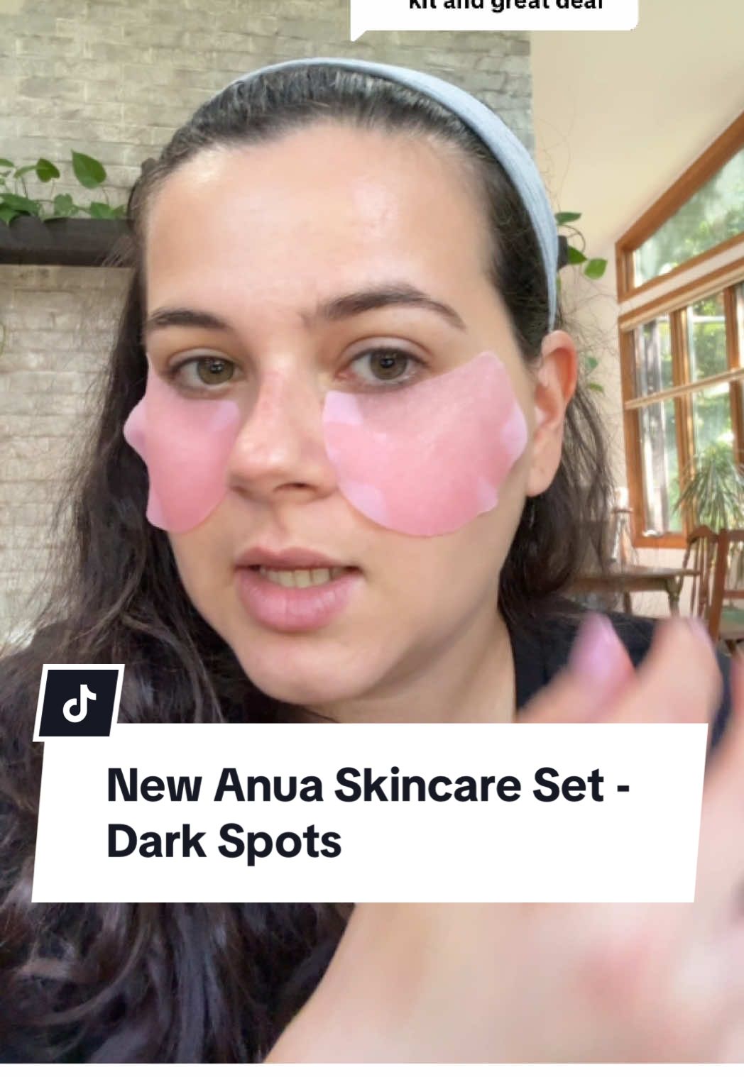 Replying to @Marcela A/ Over 40 Insp Insp What’s the first sign of aging? A lot of people think it’s wrinkles… but that’s not true. The first sign of aging is actually hyperpigmentation. If you struggle with dark spots, uneven skin tone, or hyperpigmentation, you need to see the new Anua Skincare Set Dark Spots. I just got mine and I’m honestly impressed with how thoughtfully curated it is. It comes with: 	•	A cleansing powder you can use two ways (as a daily cleanser or a face mask) — it even has rice to gently exfoliate. 	•	The viral Anua Dark Spot Serum + new brightening pads, both packed with tranexamic acid for targeting dark spots. 	•	A PDRN cream for skin repair. 	•	The Anua Zero Cast Sunscreen SPF 50 (lightweight and no white cast!). 	•	An eye cream with retinol. 	•	Plus, face masks to finish off your routine. If you’re looking for a skincare set that targets dark spots, hyperpigmentation, and uneven skin tone, this one is definitely worth checking out.  dark spot serum, anua skincare set, hyperpigmentation, dark spots @anua_global  #over30 #d#darkspotsh#hyperpigmentationa#anuakoreanskincare 