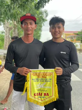 Lâu lắm rồi mới được 1 tấm @Phong Biết Cắt Tóc #tàâna1 #duavolaisoctrang #xuhuongtiktok #viraltiktok #viral 
