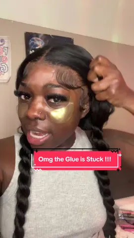 If you haven’t heard about this wig glue then you missing out babyy cuzz when i say LACE STUCK i mean just that!!!!!😩😩#fyp #viral #wig #wiginstall #iheartdestini 