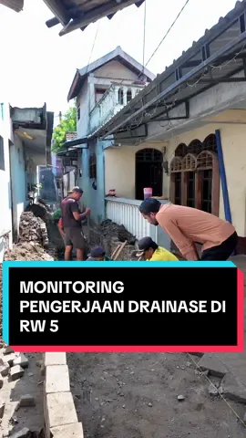Monitoring pengerjaan drainase di RW 5 Kelurahan Kiduldalem. Semoga pengerjaannya cepat selesai dan memberikan manfaat bagi warga #lurah #lurahkiduldalem #kecamatanbangil #pemkabpasuruan #kiduldalem 