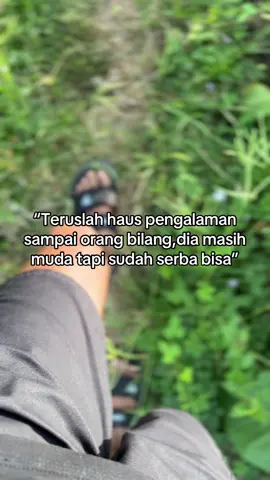 Selagi masih muda kita coba semuanya#PetaniMuda #SerbaBisa #motivasipetani #AnakMudaBerkarya #TaniModern #FYP #PetaniMilennial #BanggaBertani #Agribisnis #PetaniSukses #SemangatPetaniMuda #GoGreen #KebunTembakau #PetaniJawaTimur