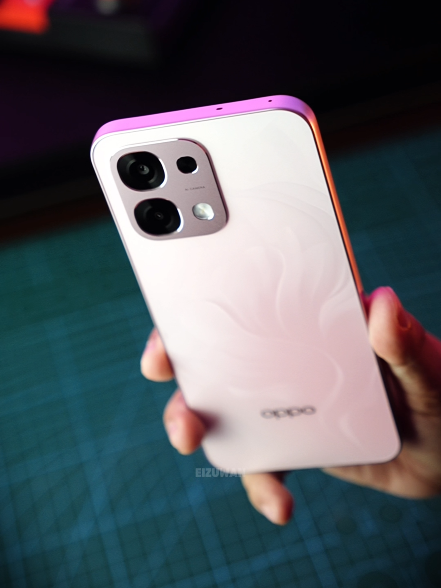 OPPO A6 Pro Unboxing , ada apa dalam kotak? @oppomalaysia #eizuwan #fulamak #OPPO #OPPOA6Pro #techtok