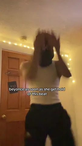 Plot twist she allowed this beat to trend to hint at a new song 🫨😭 dc: @denym. edit lol i reposted it look there* #fyp #trending #actiii #mereblitz 
