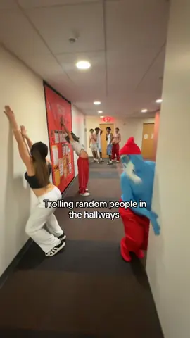 😭 is that a dude ? #asu #fy #college #viral #blowthisup 