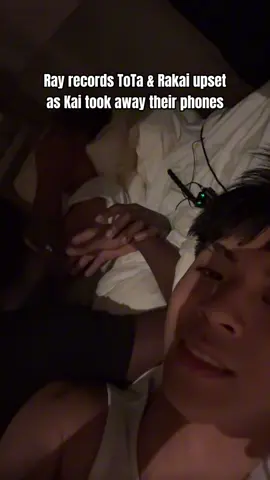 Nah rakai and tota is really struggling without their phones 😭 #kaicenat #tota #mafiathon3 #fyp 