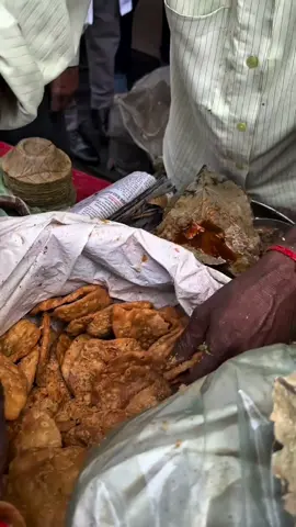 Indian street food #streetfoodindia #foryou #streetfood #fyp #indianstreetfood 