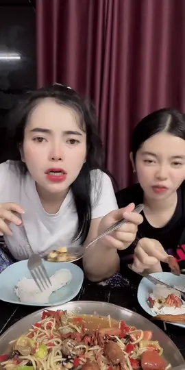 #ทุกอย่างคือการแสดง#แม่เป็นคนรักลูกมาก