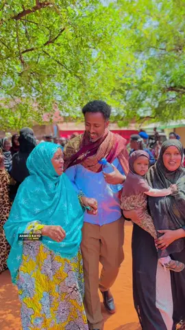 Xildhibaan Ahmed Xiis dharban iyo shacabkiisi 🔥📸
