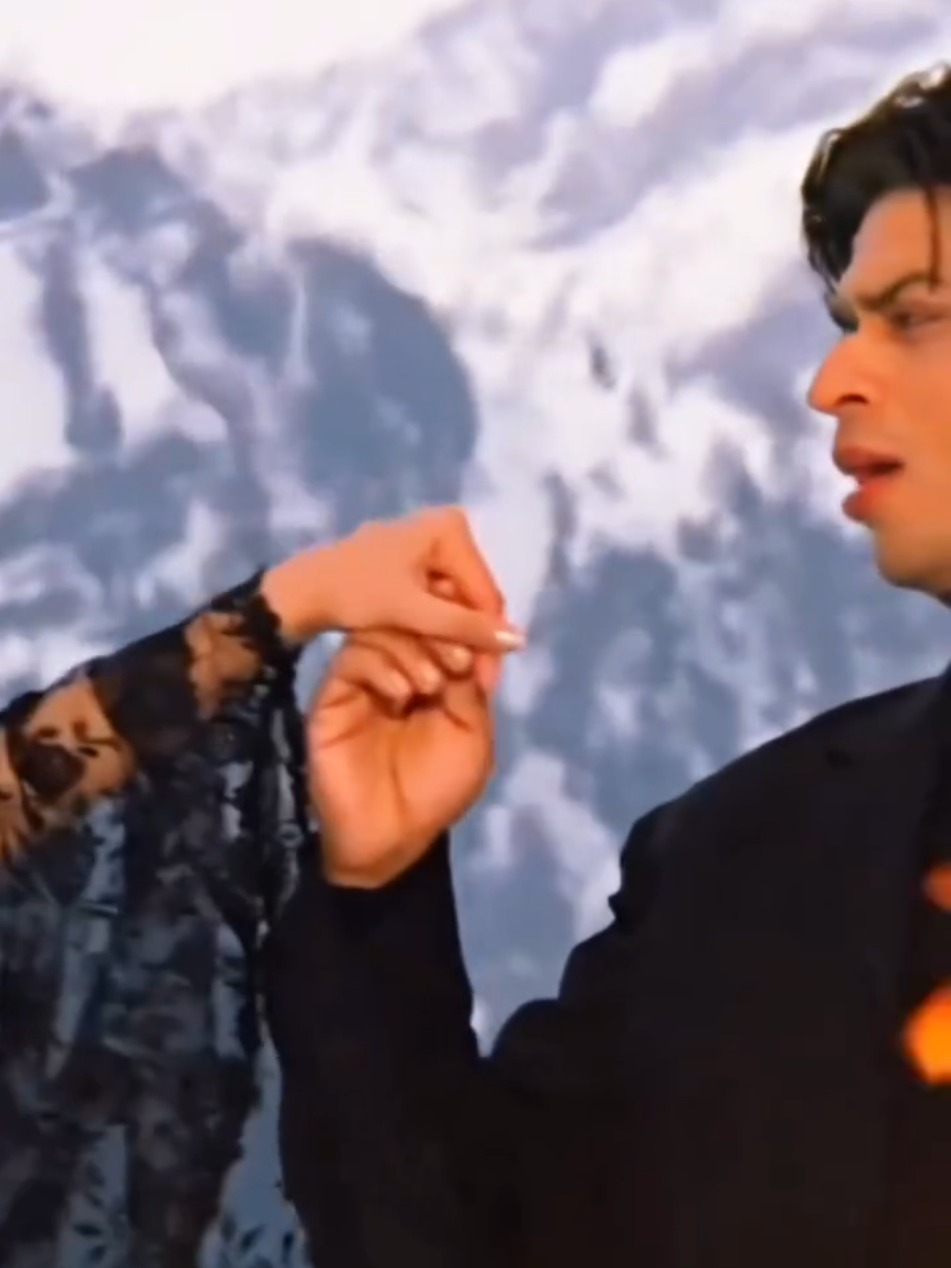 🖤 #humkohumisechuralo #mohabbatein #srk #kesfet #india