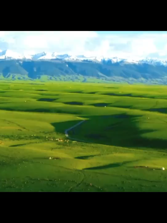 #AmazingChina: 70 Years of Transformation Xinjiang s Journey to Prosperity