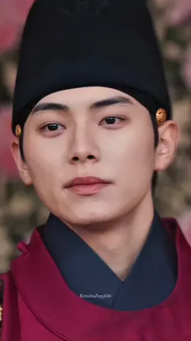 Senyumannya jeonha hanya untuk kekasih tersayang nya Yeon Jiyeong 🥰😍😘 , tatapan matanya duhhh meleleh adek bang 😫 #chaemin #leechaemin #imyoona #yoona #bonappetityourmajestykdrama #bonappetityourmajesty #koreandrama #dramakorea #fypシ゚ #fypage #fyppppppppppppppppppppppp 