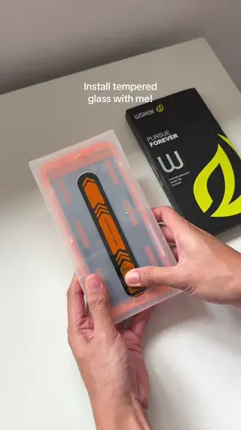 Replying to @🎀 Solid tong tempered glass na to, parang walang tempered glass yung phone mo!!#automaticalignmenttemperedglass #wskentemperedglass #wsken  #temperedglass #iphone 