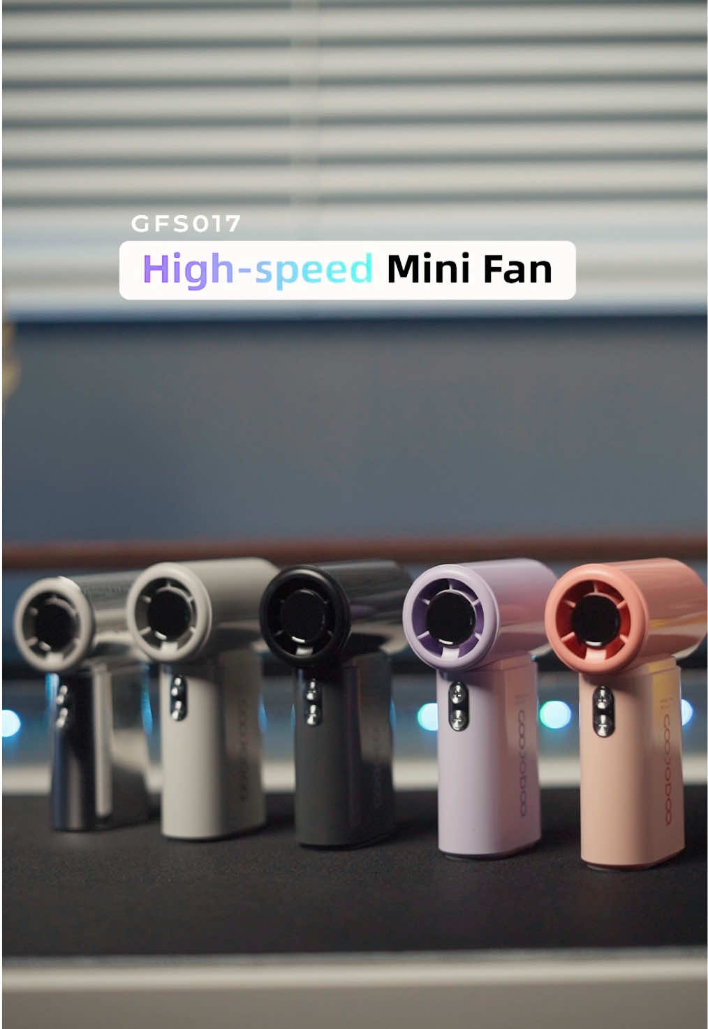 Ini dia 5 varian warna dari kipas mini turbo GFS017..jadi suka yang mana??! 😍🥰 #kipasminiturbo #kipasturbo #kipasportabel #kipasmini #gjdq 