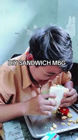 Edisi merakit MBG hari ini😋#MBG #mbgenak #sandwich #fyppppppppppppppppppppppp #CapCut 