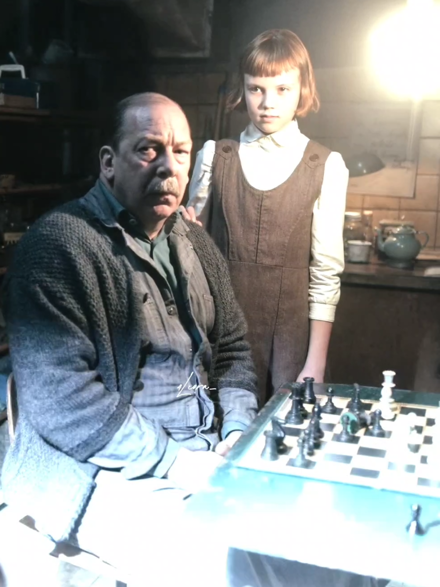She needed to see that picture #thequeensgambit #anyataylorjoy 