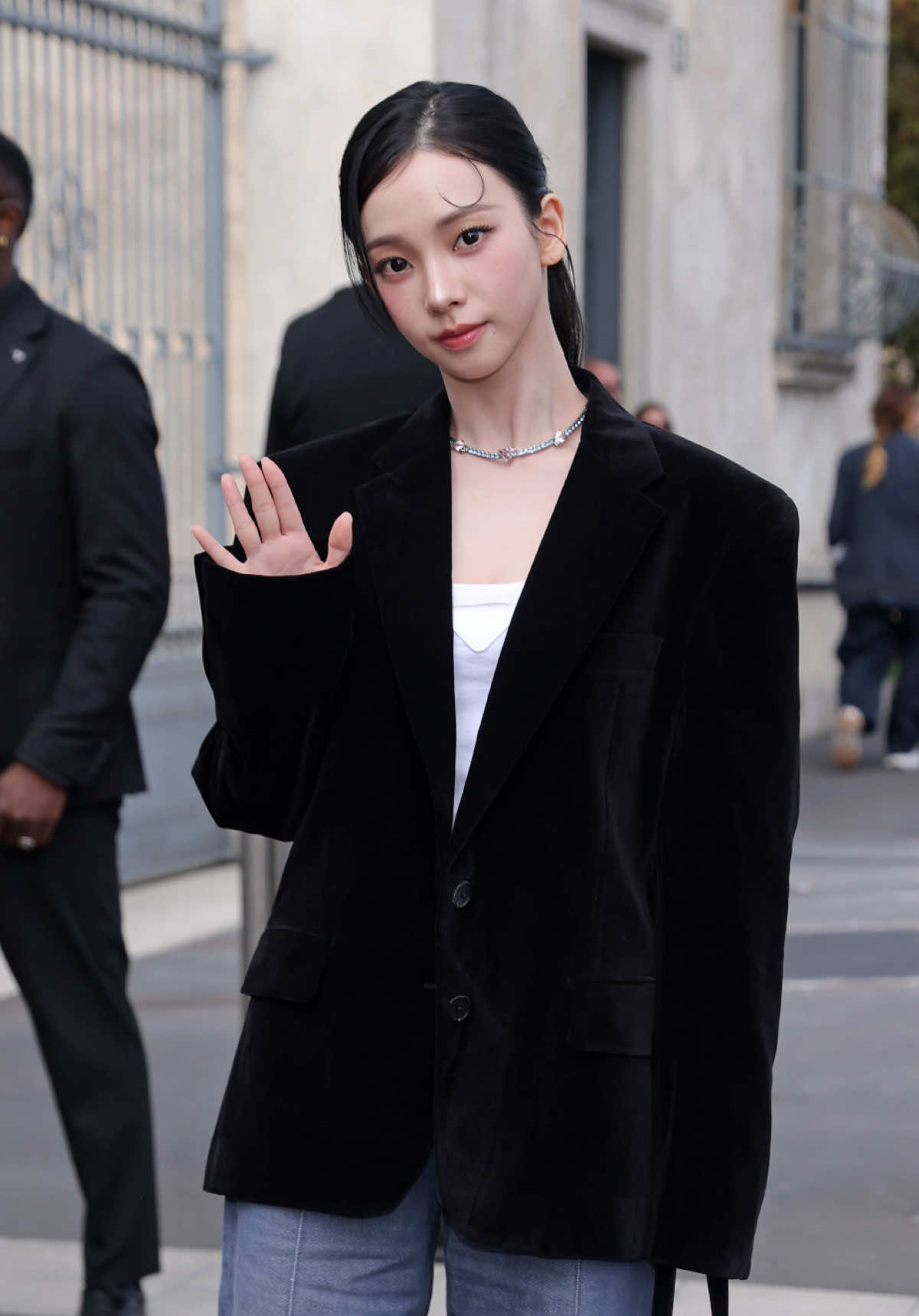 Karina the woman that you are ❤️‍🔥 #Karina at the Prada show for Milan Fashion Week ✨ #aespa #Prada #MFW #MTVCeleb 
