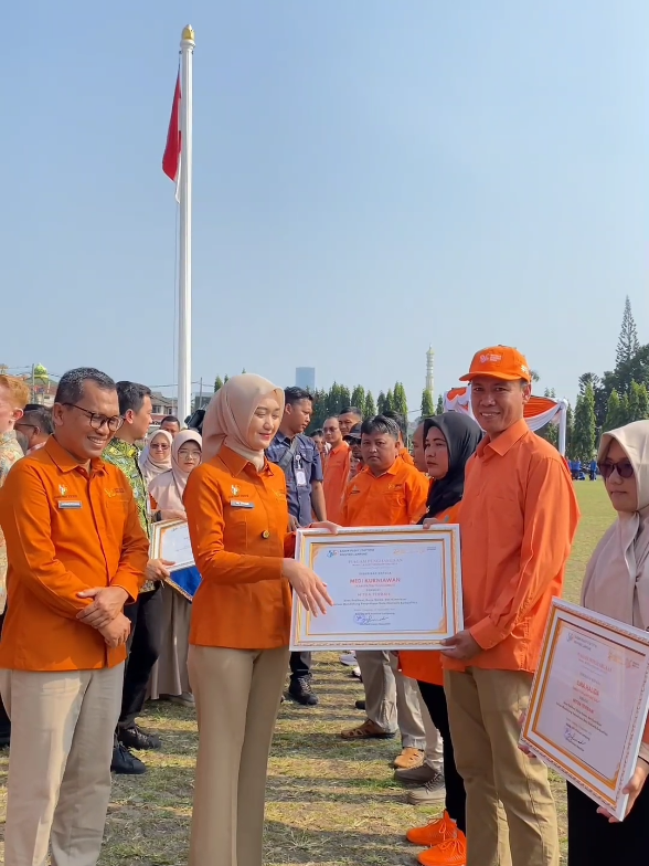 Pemprov Lampung Gelar Apel Siaga Hari Statistik Nasional (HSN) di lingkungan pemerintah provinsi Lampung #pemprovlampung #lampung #lampungmaju #haristatistiknasional 