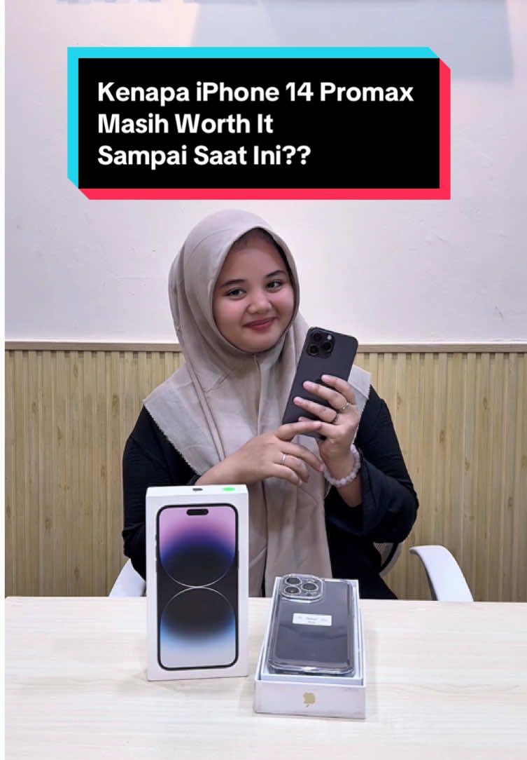 Alasan kenapa iPhone 14 Promax saat ini bahkan sampai beberapa tahun kedepan!🤩 ✅ Chip A16 Bionic ✅ Kamera 48MP & Cinematic3x Optical Zoom ✅ Battery 4323 mAH ✅ Harga Terjangkau . . Buat kamu yang mau take iPhone 14 Promax Garansi Resmi Indonesia bisa ke Offline Store atau DM untuk info selengkap nya🤗 . . OFFLINE STORE: 📍ITC FATMAWATI LANTAI DASAR NO 132 JAKARTA SELATAN . . #capcut #atgadget #iphone14promax #iphonetips #iphone 