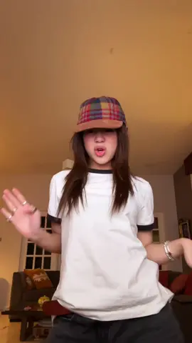 this dance is stuck in my head @KATSEYE 