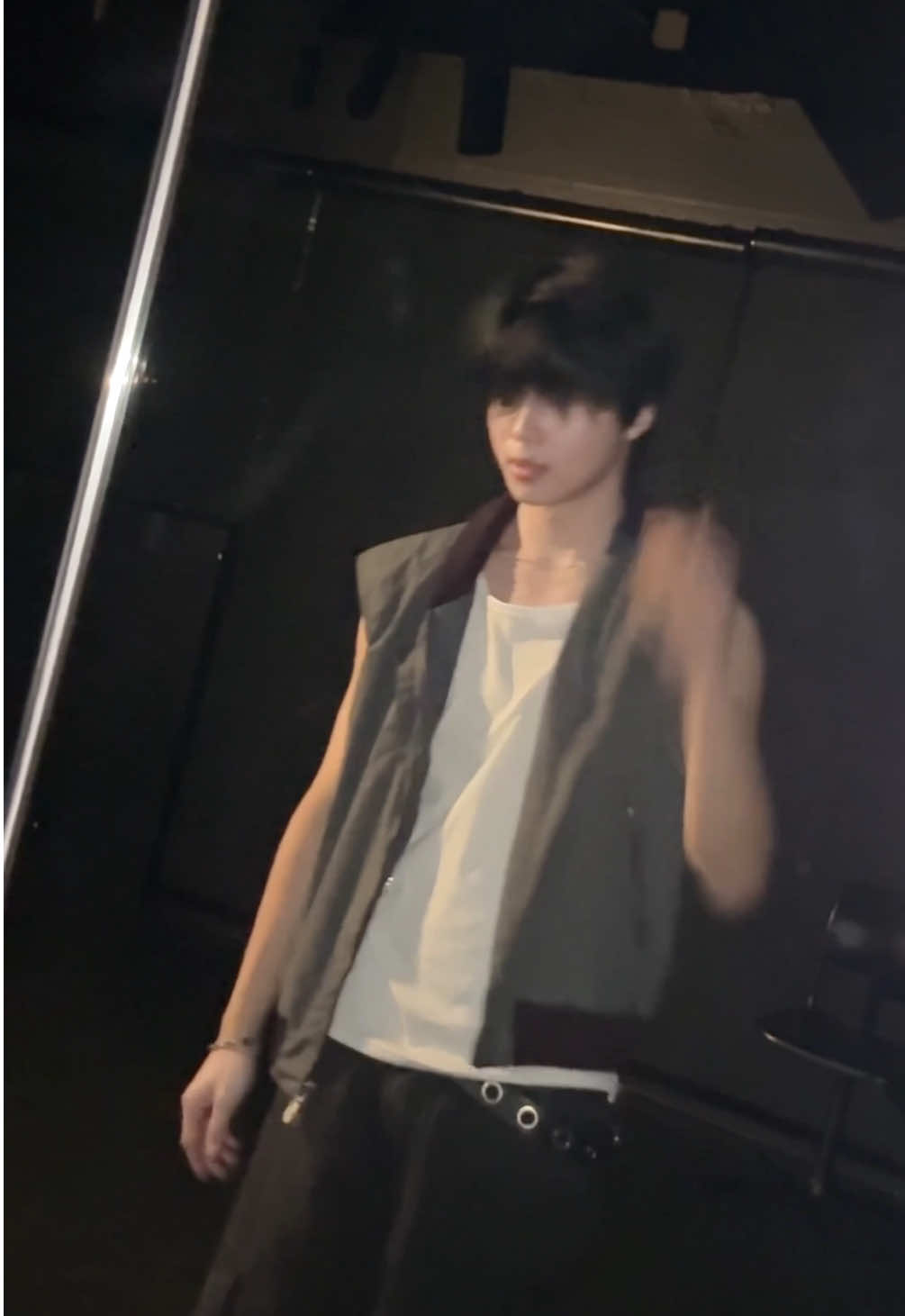 ส่งต่อให้พี่big bro ผมตึงๆ @XX  #BUS_BB #SENDTHEBEATS_CHALLENGE #JUNGT