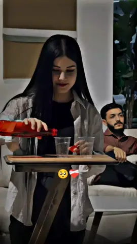 🥺❤️‍🩹 real man #lovestory #lovefimly #fyp #foryou #foryoupage #trending #tiktok #viraltiktok #viralvideo 